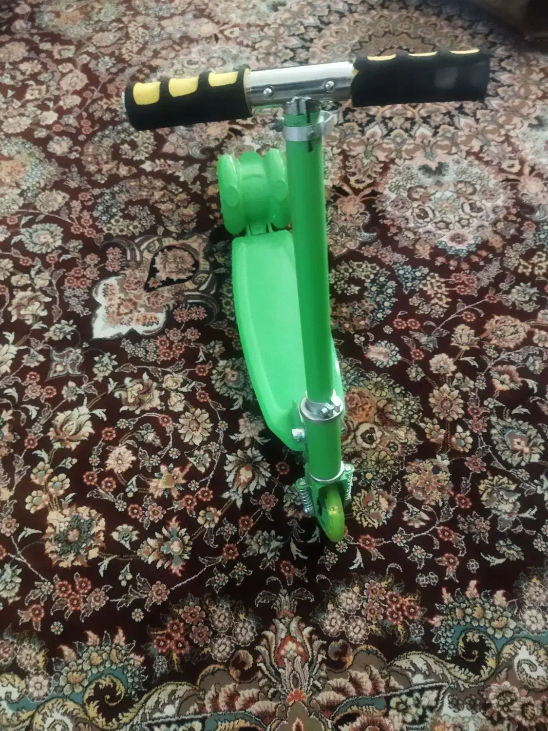 اسکوتر سالم|اسباب‌بازی بچه|شاهین‌شهر, خبرنگار|دیوار