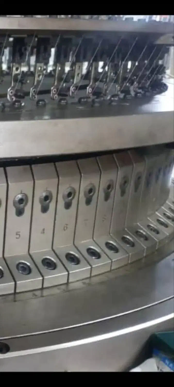 جذب نیرو|استخدام هنری و رسانه|بشاریات, |دیوار