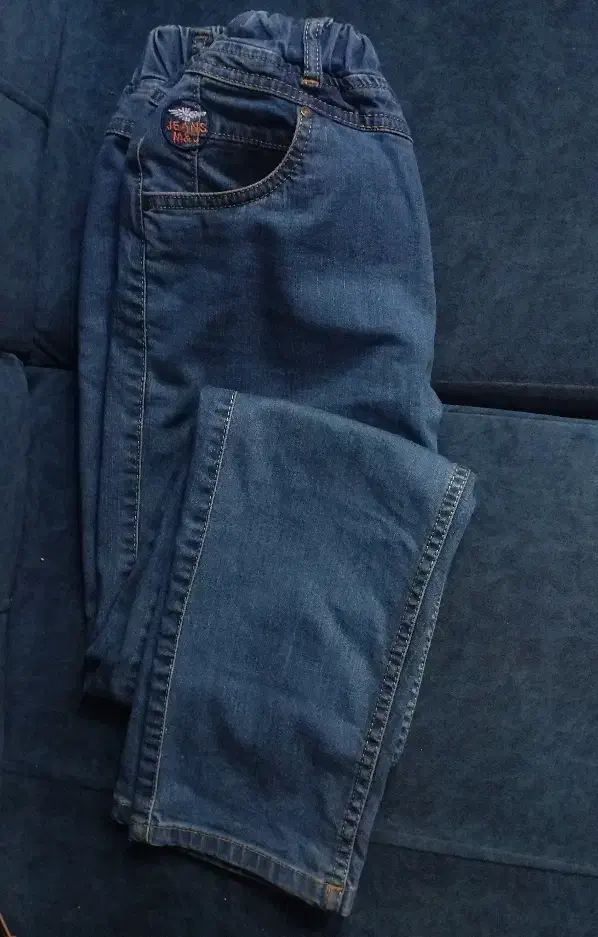 شلوار لی پسرانه|لباس|پرند, فاز ۶|دیوار