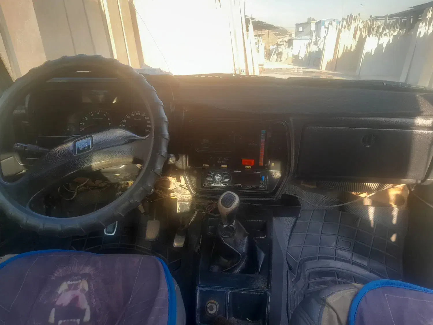 پیکان مدل ۸۳|خودرو سواری و وانت|شیراز, شهرک گلدشت حافظ‎|دیوار