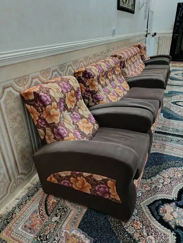 مبل ۷نفره|مبلمان خانگی و میز عسلی|اهواز, گلدشت|دیوار