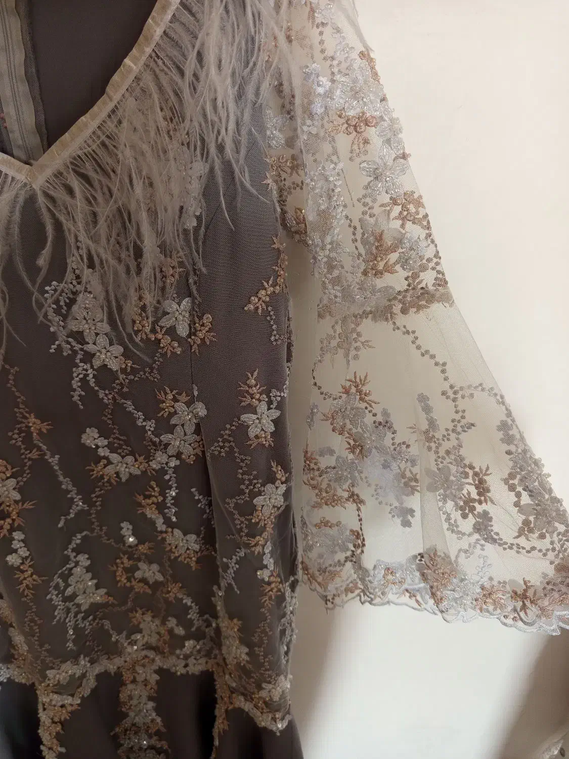 لباس مجلسی|لباس|قشلاق دشت, |دیوار