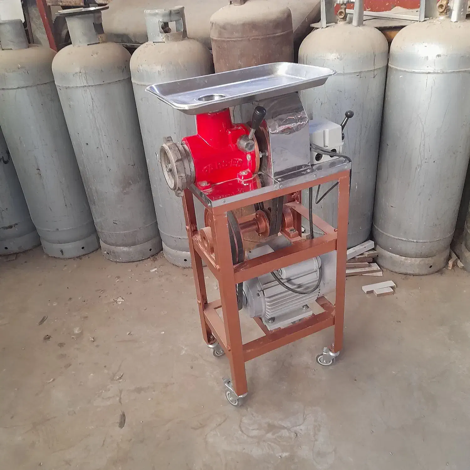 چرخ گوشت ۳۲ پارس|خردکن، آسیاب، غذاساز|شیراز, شهرک صنعتی شیراز|دیوار