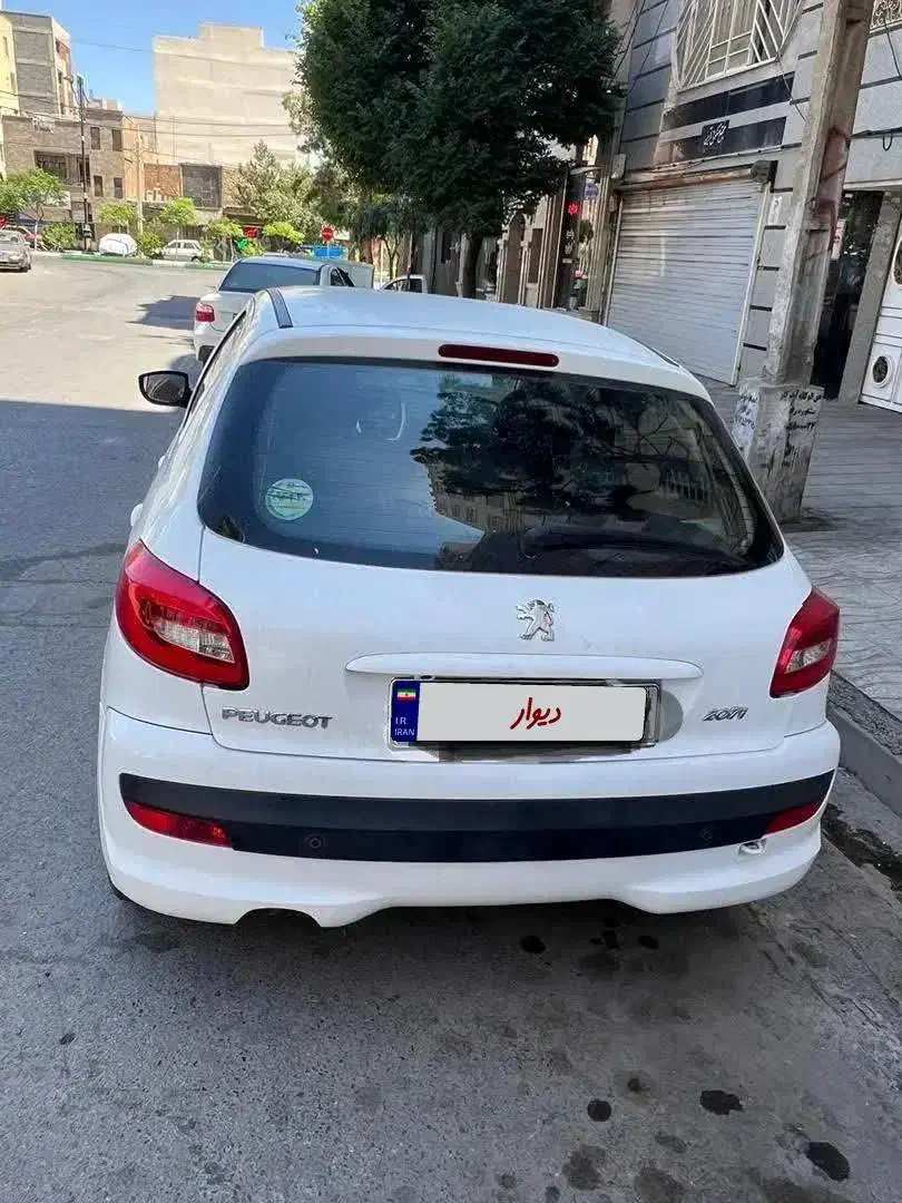 پژو۲۰۷|خودرو سواری و وانت|ساوه, |دیوار