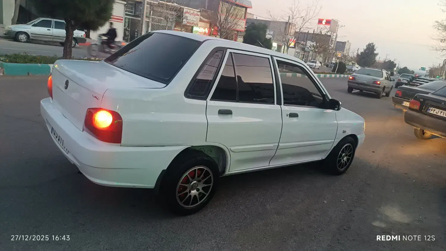 ۱۳۲ مدل ۹۰|خودرو سواری و وانت|بردسکن, |دیوار