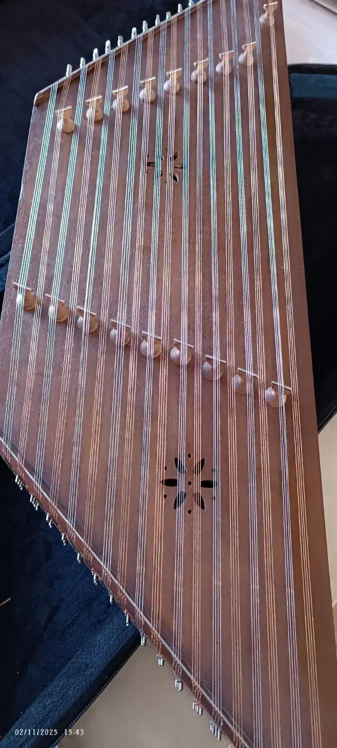 سنتور|سازهای سنتی|کبودرآهنگ, |دیوار