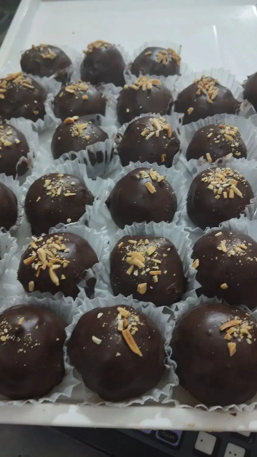 تخفیف های ویژه قنادی ماهو|خوردنی و آشامیدنی|آزادشهر, |دیوار