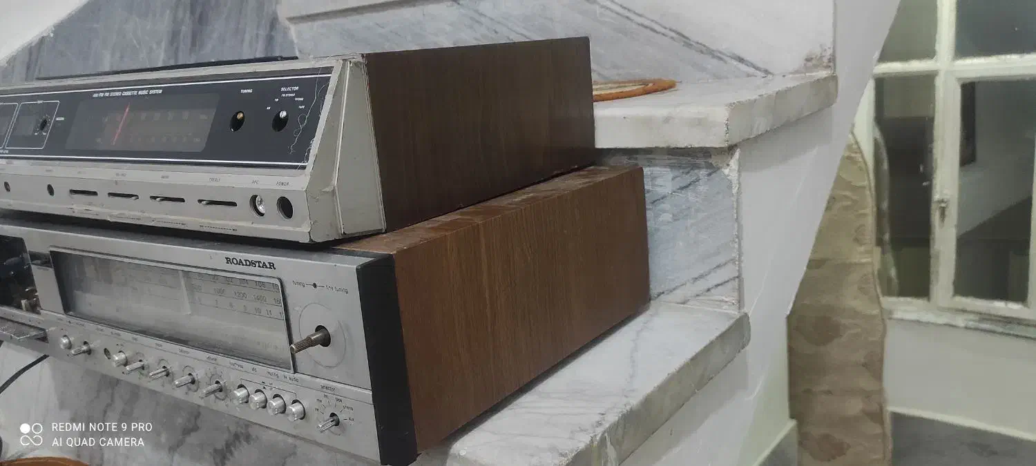 استریو سالم فقط کاست نیاز به سرویس|سیستم صوتی خانگی|سنندج, |دیوار