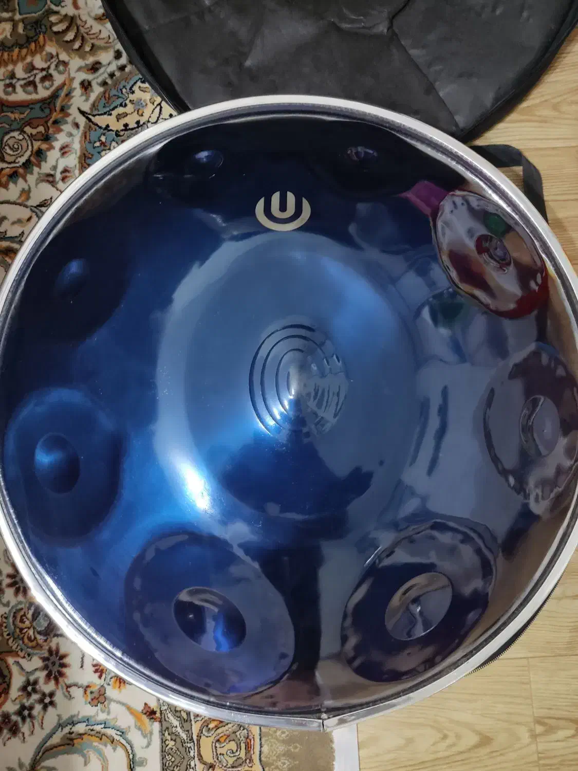 هنگ درام در درام و پرکاشن|درام و پرکاشن|خمینی‌شهر, |دیوار