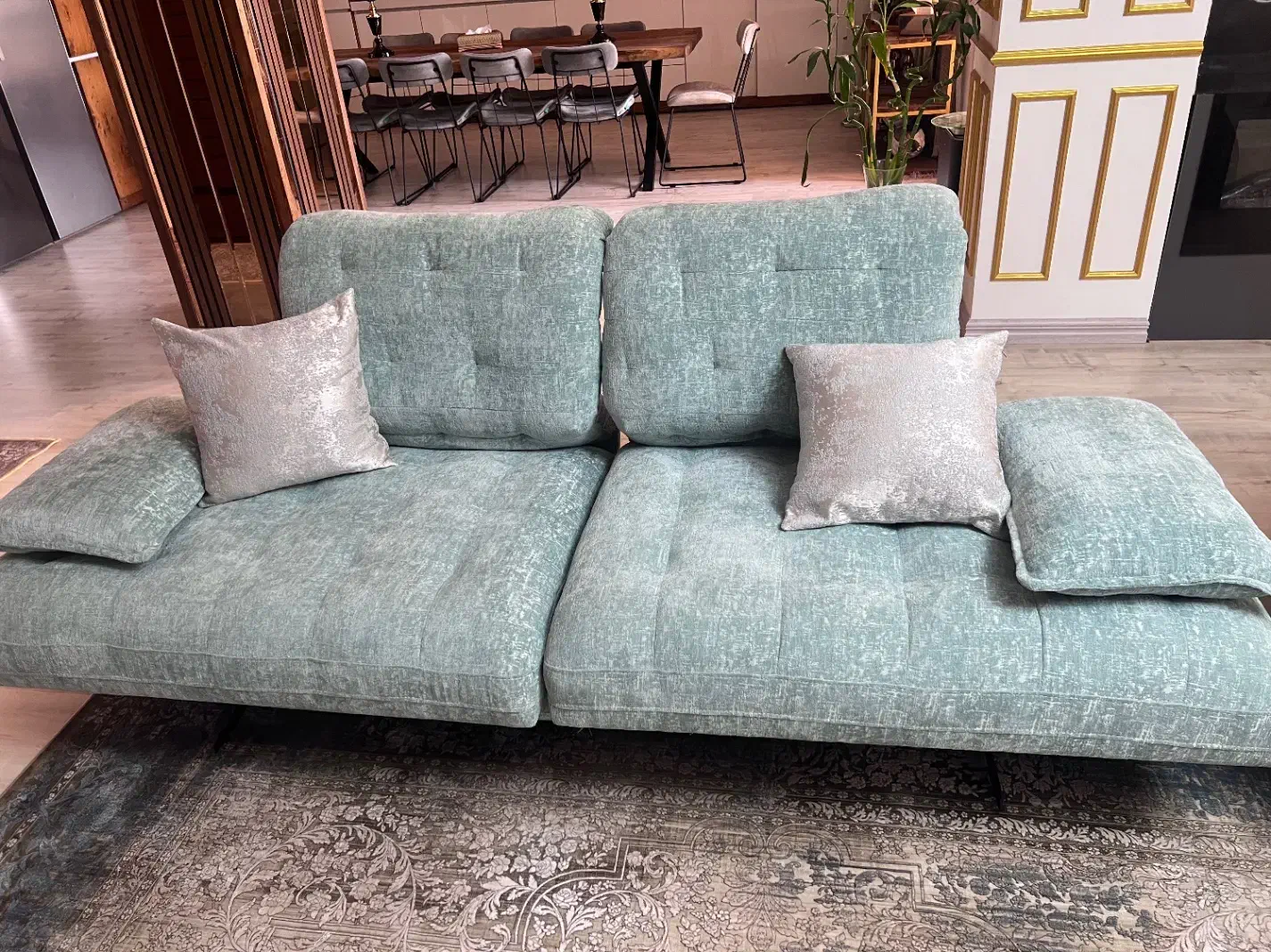 مبل راحتی باز شو|مبلمان خانگی و میز عسلی|بوشهر, |دیوار