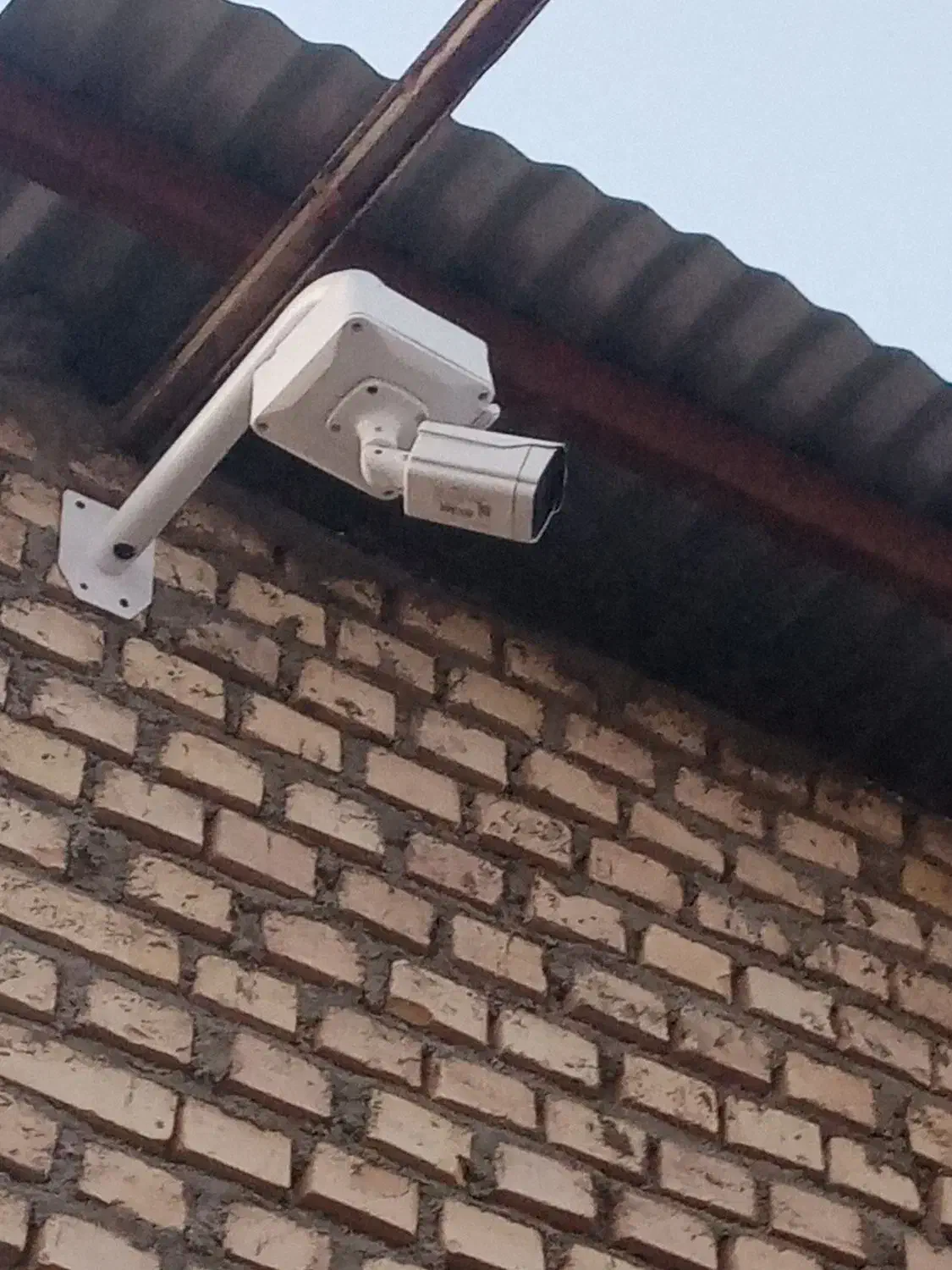 نصب و فروش انواع دوربین مداربسته|دوربین مداربسته|سبزوار, مدرس|دیوار