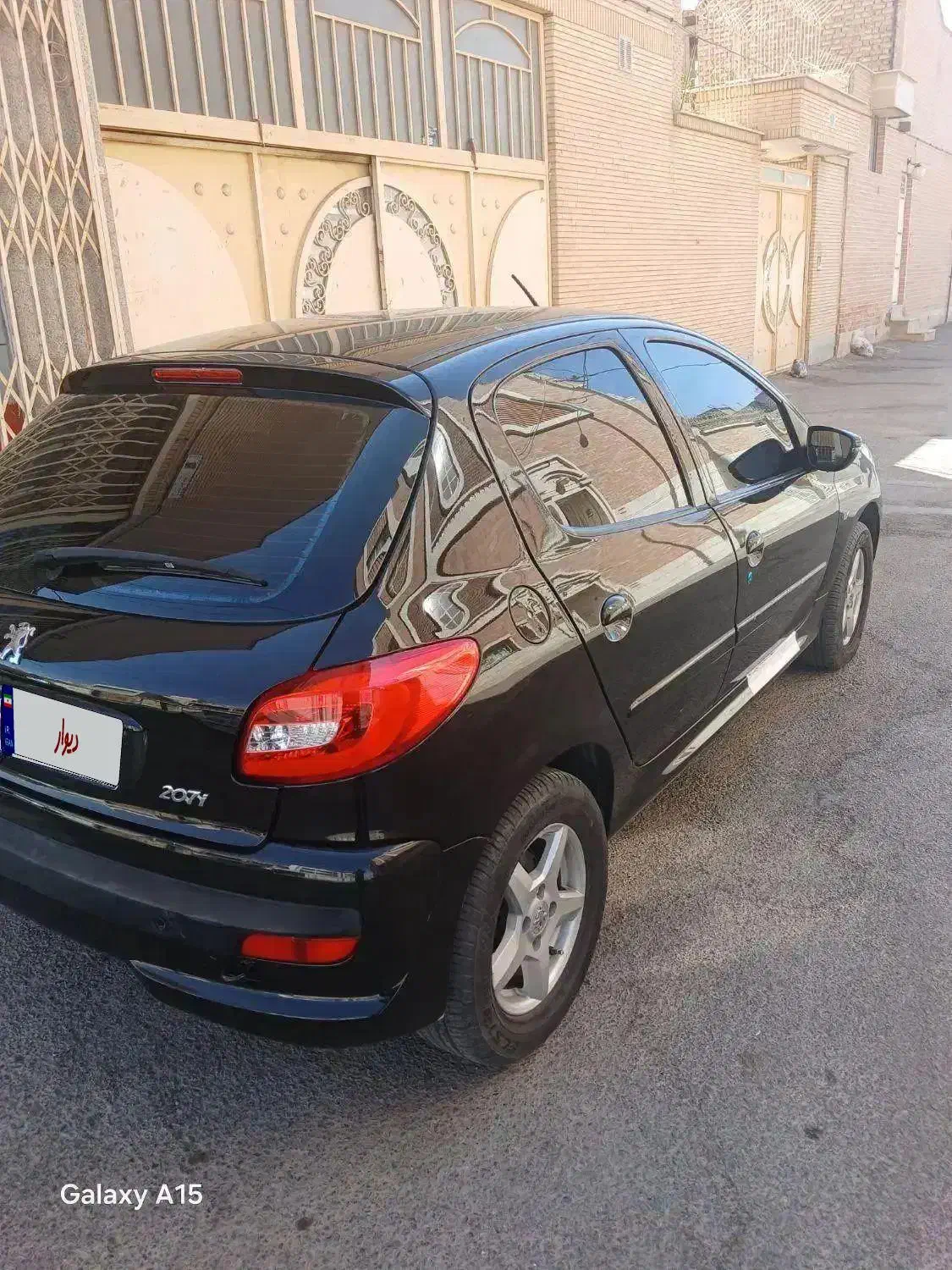 ۲۰۷  ۱۴۰۲ دنده ای سقف فلز فرمان برقی|خودرو سواری و وانت|شاهین‌شهر, گزبرخوار|دیوار