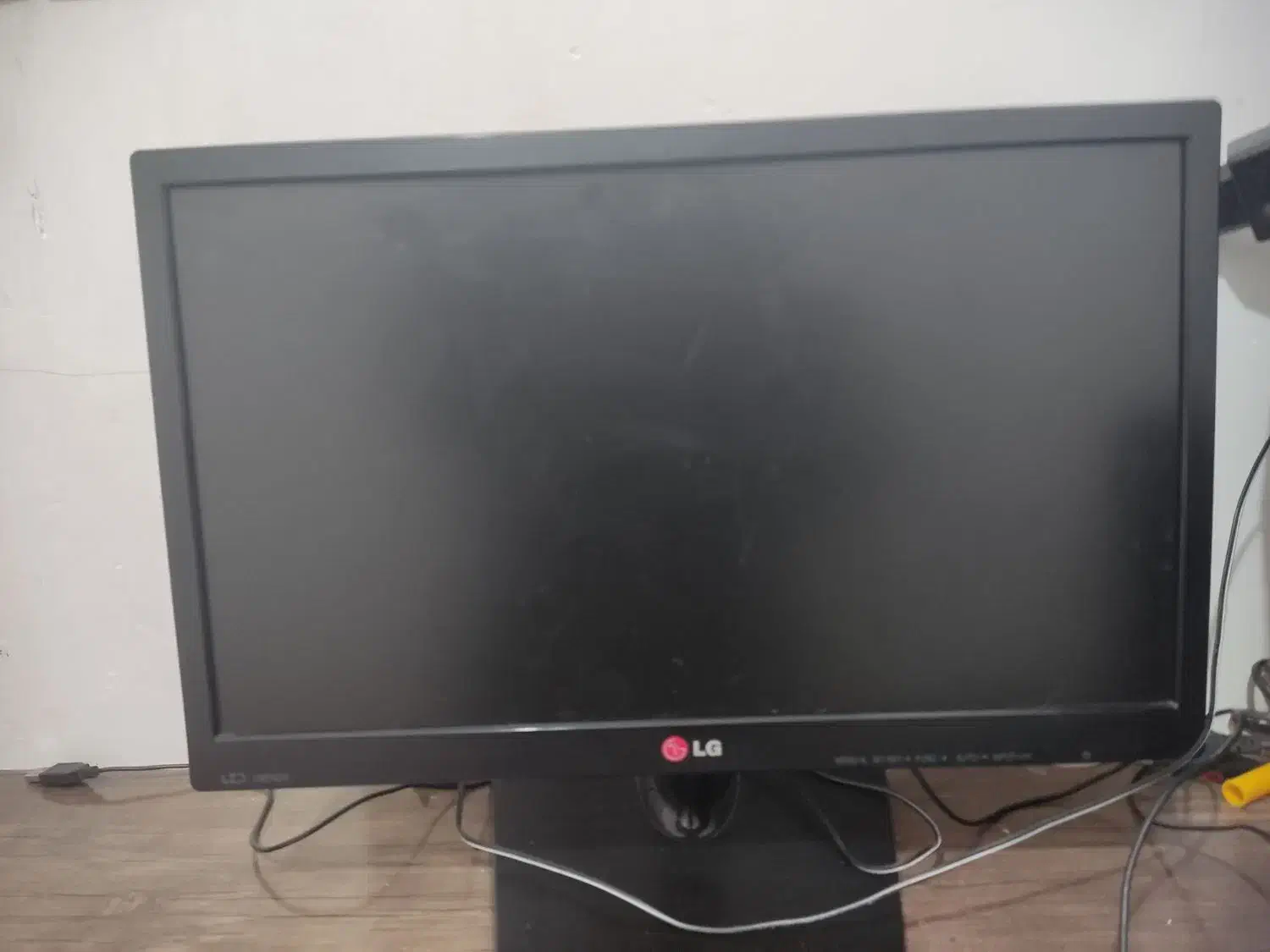 کامپیوتر|رایانه رومیزی|مریوان, |دیوار