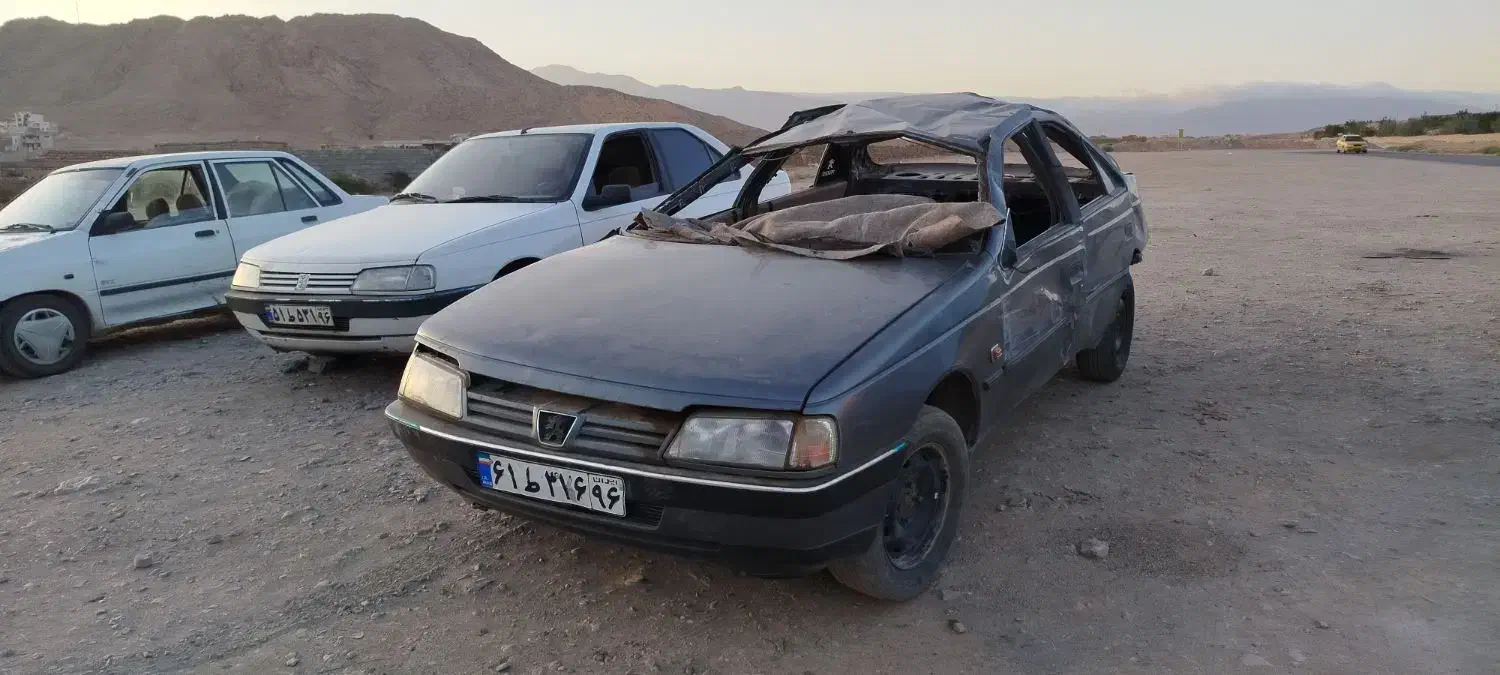 خدمات نقاشی اتومبیل و بازسازی کامل|خدمات موتور و ماشین|بسطام, |دیوار