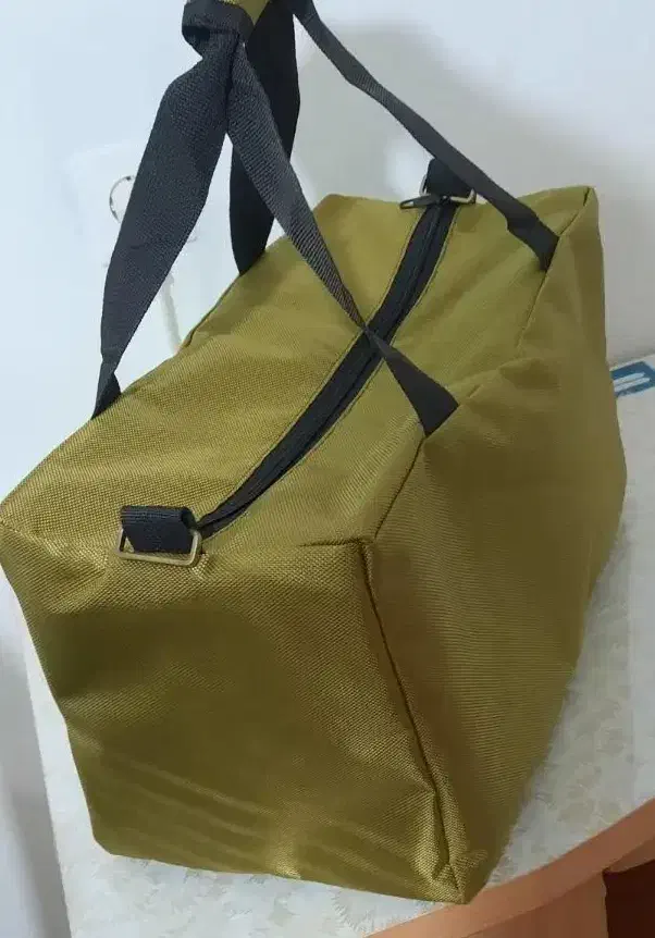 ساک ورزشی، مسافرتی|کیف، کفش، کمربند|گرمدره, |دیوار