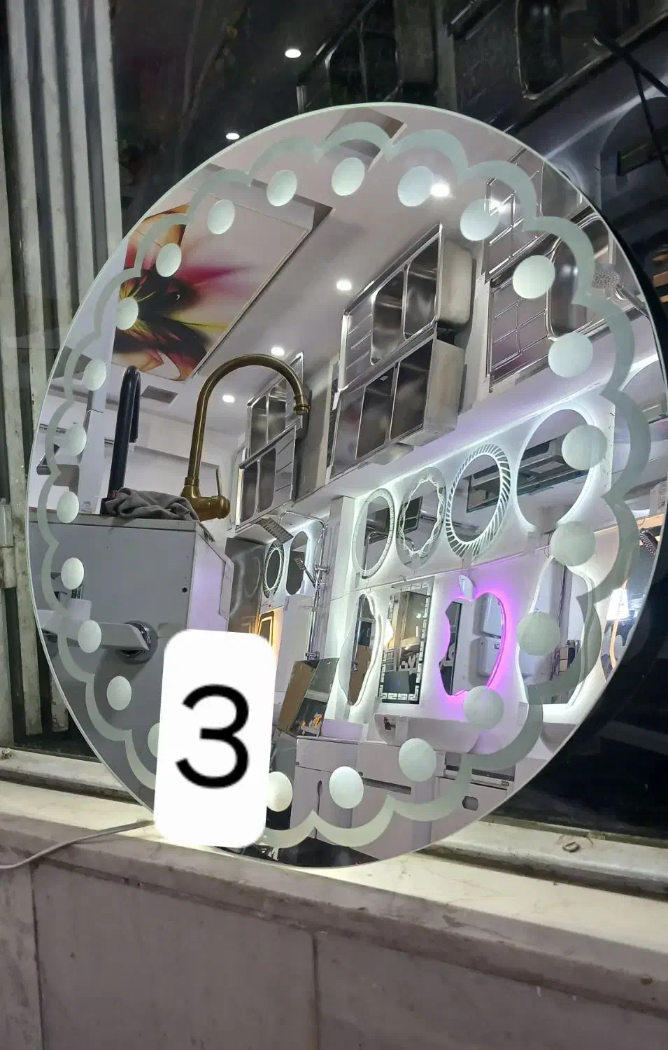 فروش ویژه آینه لمسی و بک‌لایت زیر قیمت بازار|آینه|همدان, |دیوار