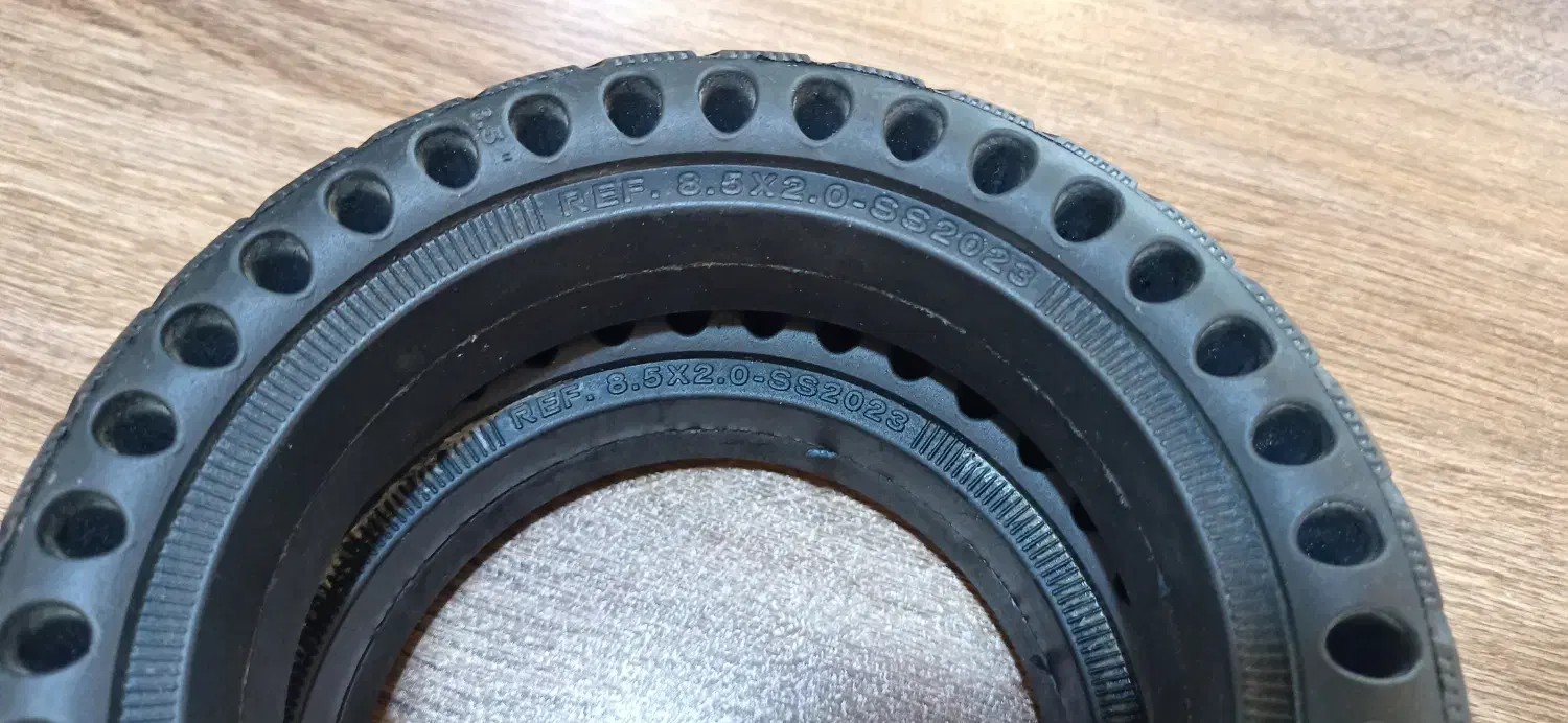 تایر لاستیک توپر اسکوتر شیائومی ۸/۵ اینچ|دوچرخه، اسکیت، اسکوتر|تبریز, |دیوار