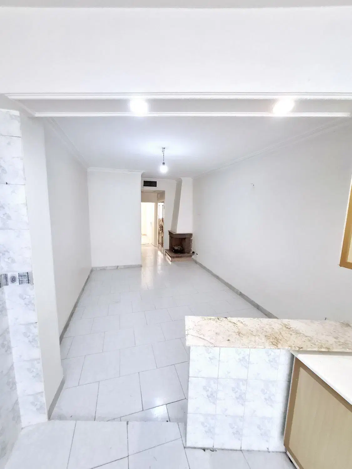 اجاره آپارتمان 50 متری 1 خواب همه چی تکمیل نواب|اجارهٔ آپارتمان|تهران, عباسی|دیوار