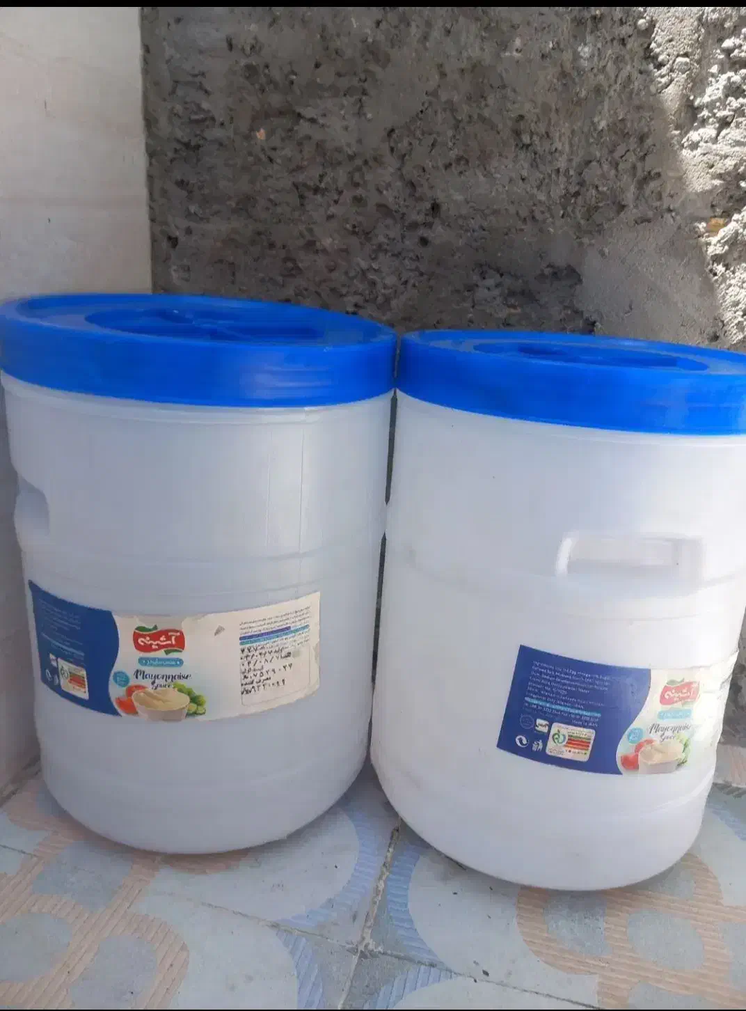 دبه ۸کیلویی|ظروف نگهدارنده، پلاستیکی، یکبارمصرف|اصفهان, دستگرده|دیوار