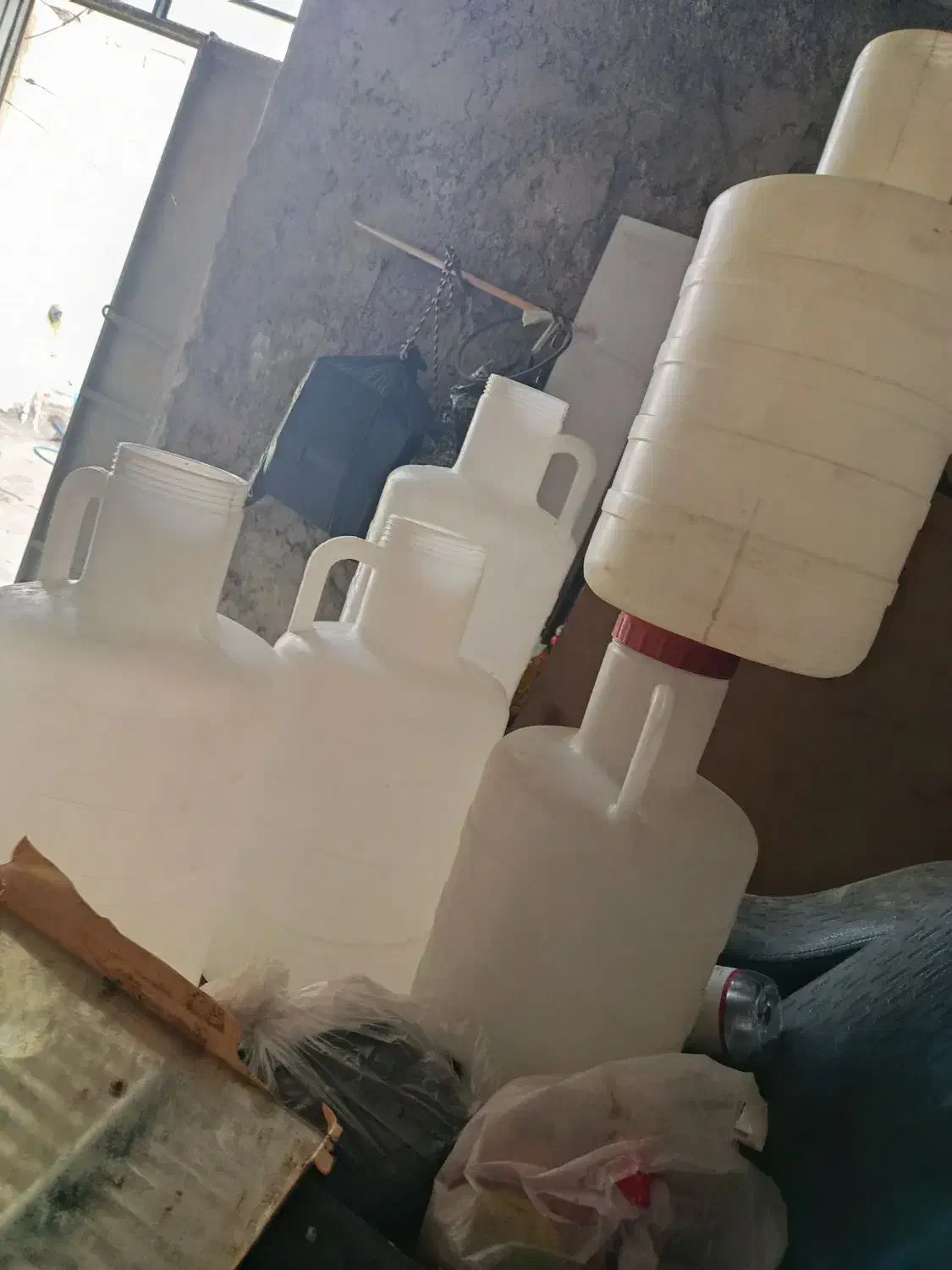 بشکه پلاستیکی|ظروف نگهدارنده، پلاستیکی، یکبارمصرف|مسجد سلیمان, |دیوار