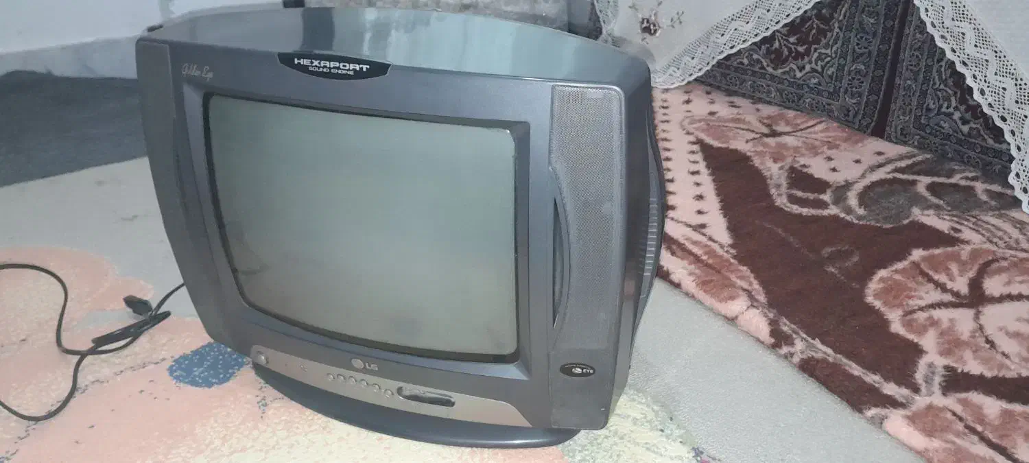 تلویزیون ۱۴ اینچ ال جی|تلویزیون و پروژکتور|رفسنجان, |دیوار