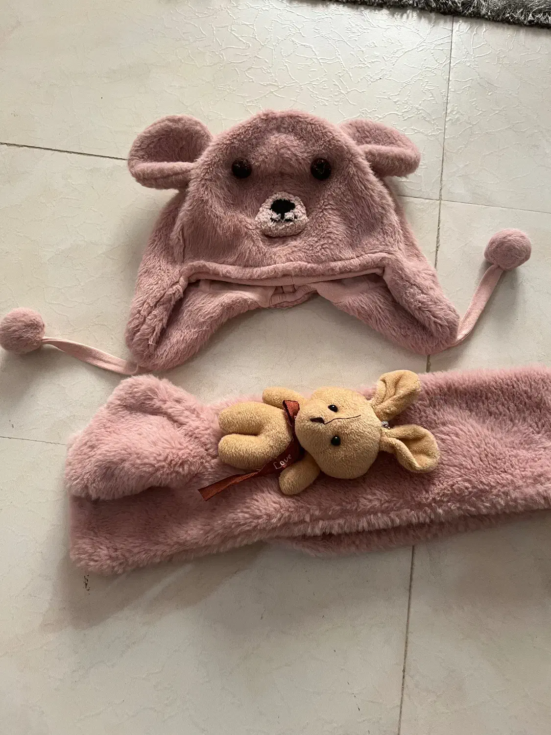 لباس بچه گانه|کفش و لباس بچه|نیشابور, هفده شهریور|دیوار