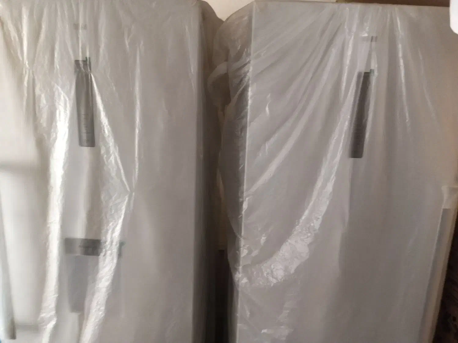 یخچال دوقلو سام نو و آکبند باقیمت پارسال ۴۰فوت|یخچال و فریزر|کرمان, |دیوار