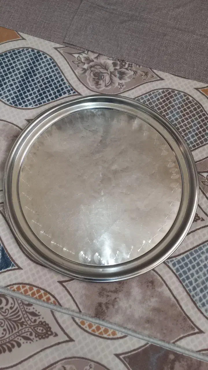 دو عدد سینی استیل|ظروف سرو و پذیرایی|قم, آذر (نکویی)|دیوار