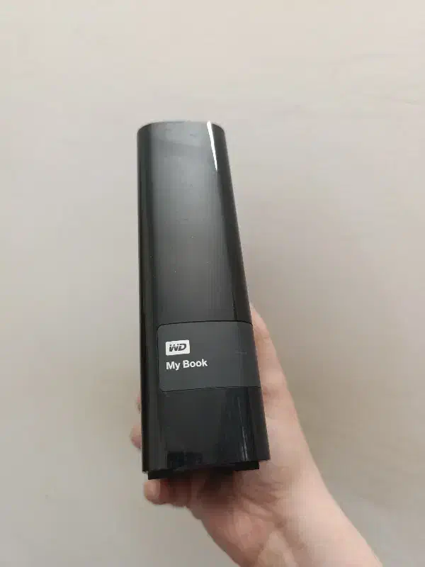 هارد اکسترنال ۲ ترابایت کم کار wd mybook|قطعات و لوازم جانبی رایانه|مشهد, شهرآرا|دیوار