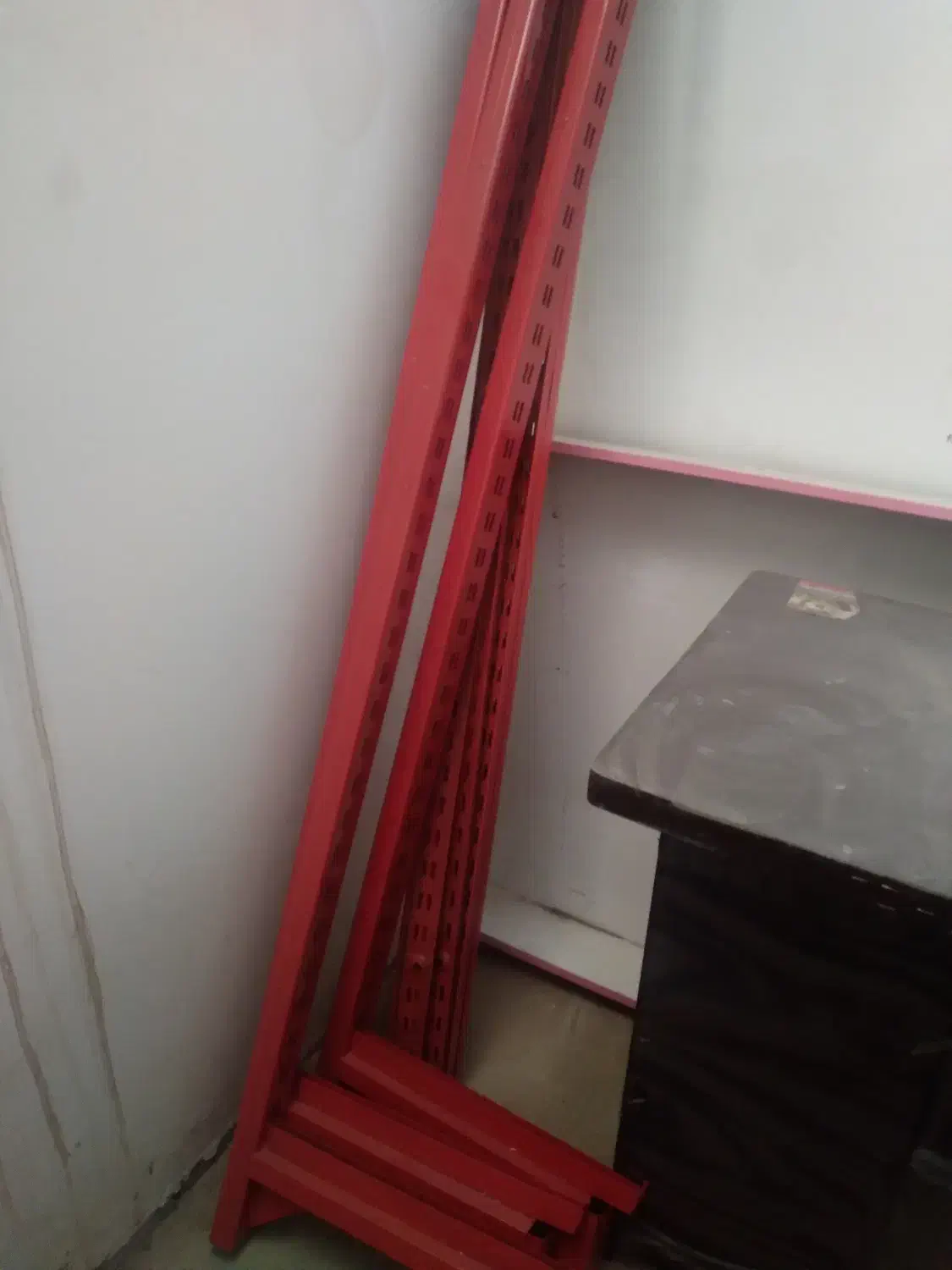 قفسه و ویترین نوو|فروشگاه و مغازه|پرند, فاز ۵|دیوار