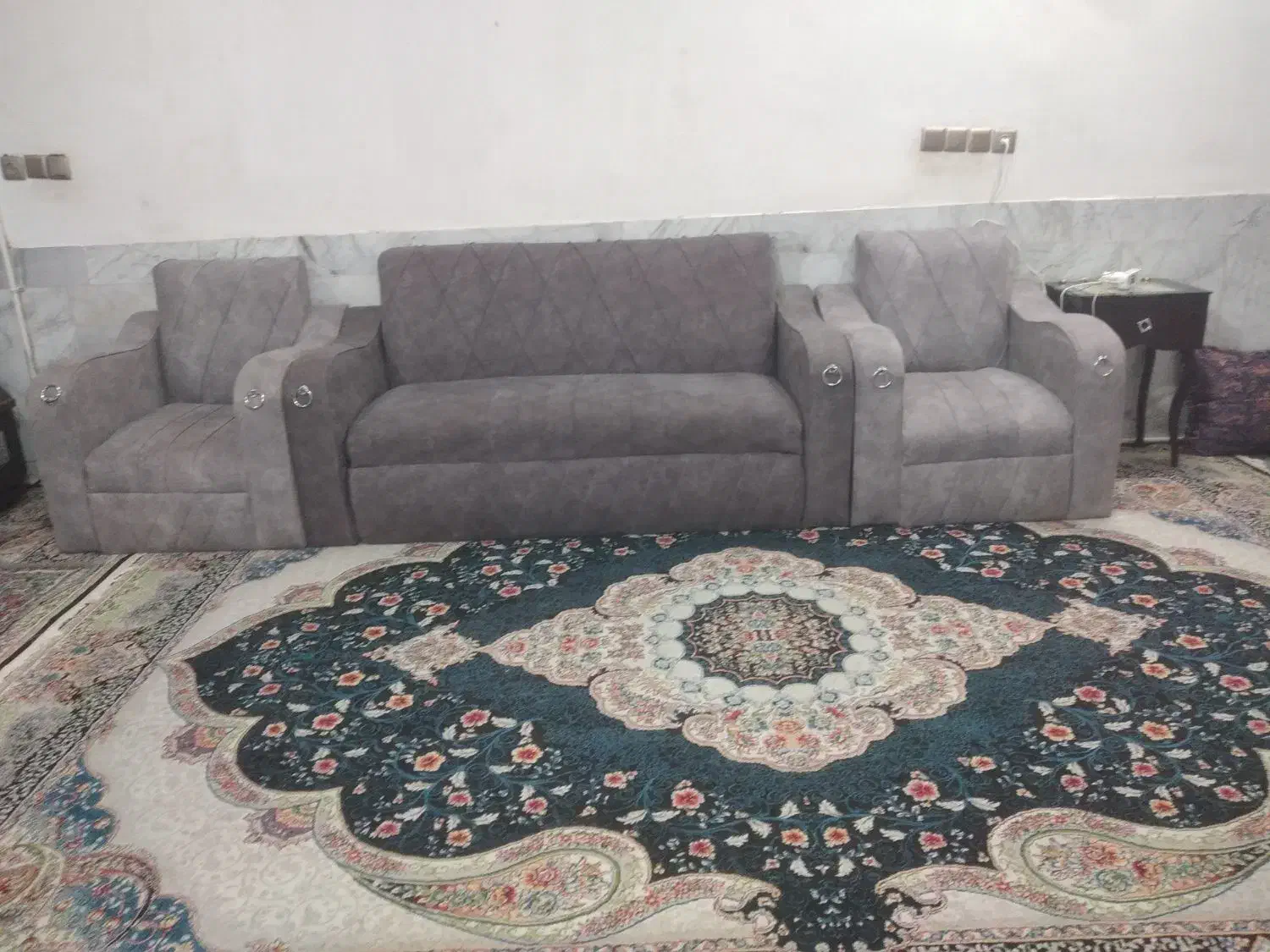 مبلمان|مبلمان خانگی و میز عسلی|تربت‌حیدریه, مورشک|دیوار