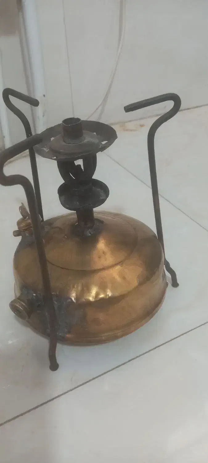 چراغ پیراموس قدیمی|کلکسیون اشیاء عتیقه|خوی, |دیوار