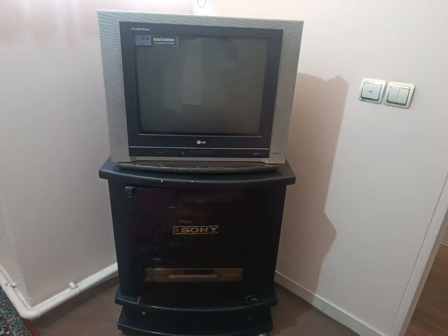 تلویزیون21اینچ|تلویزیون و پروژکتور|تبریز, |دیوار