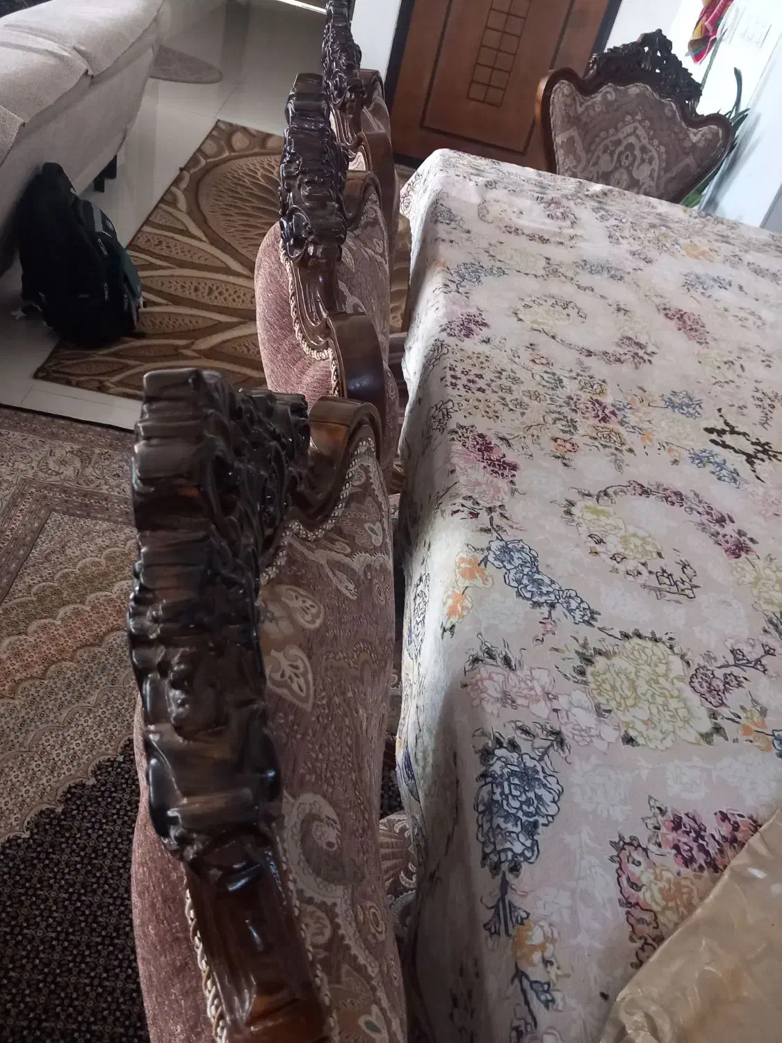 مبل سلطنتی راحتی با غذاخوری|مبلمان خانگی و میز عسلی|قزوین, |دیوار