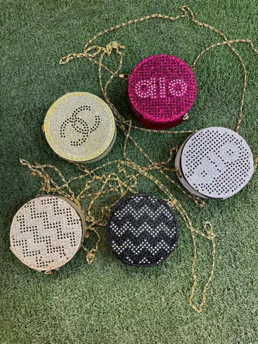 کیف مجلسی|کیف، کفش، کمربند|قرچک, زیبا شهر|دیوار