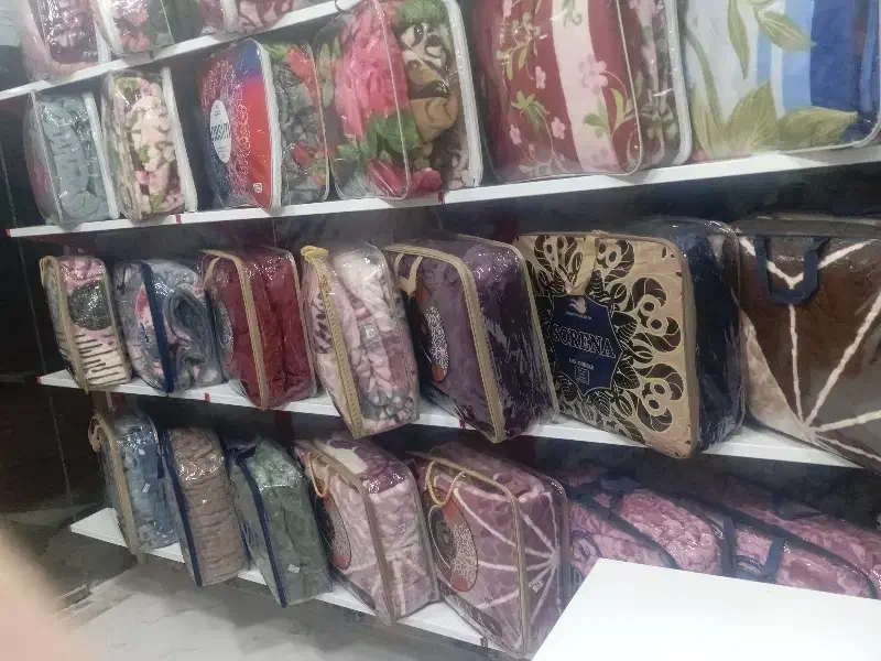 شالیدون تک نفره|رختخواب، بالش، پتو|مشهد, طبرسی شمالی|دیوار