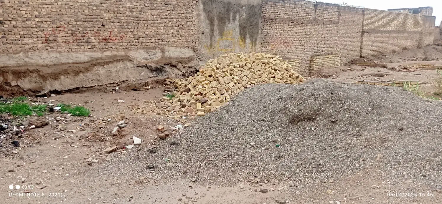 زمین مسکونی ، خ، نواب‌صفوی جنب دبیرستان دخترانه|فروش زمین و ملک کلنگی|تاکستان, |دیوار