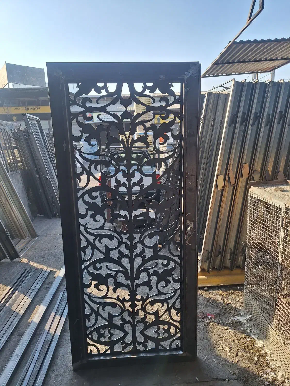 کارگر|استخدام صنعتی، فنی، مهندسی|ری, بازار آهن|دیوار