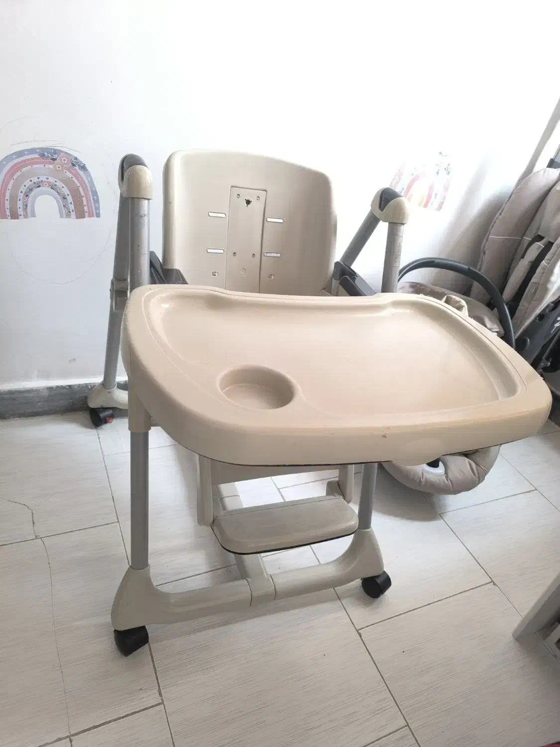 صندلی غذا کودک|کالسکه و لوازم جانبی|کوهسار (البرز), |دیوار