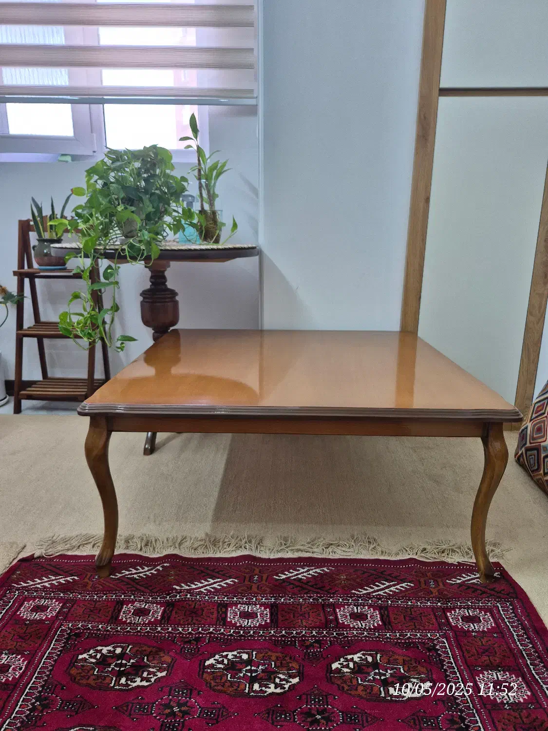 میز جلو مبلی کلاسیک|مبلمان خانگی و میز عسلی|قم, پردیسان|دیوار