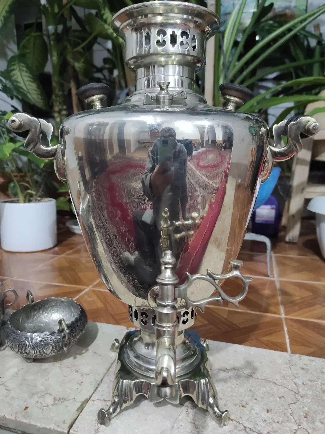 سماور ورشو قدیمی|کلکسیون اشیاء عتیقه|آباده, |دیوار