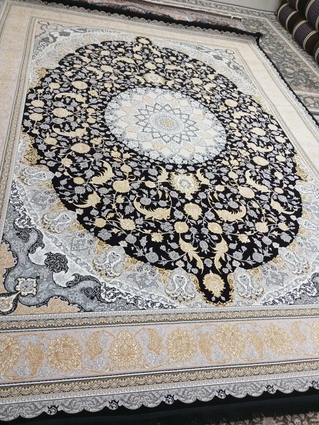 لردگان چهارعددفرش نودوعدد1200شانه دوعدد700شانه|فرش|لردگان, |دیوار
