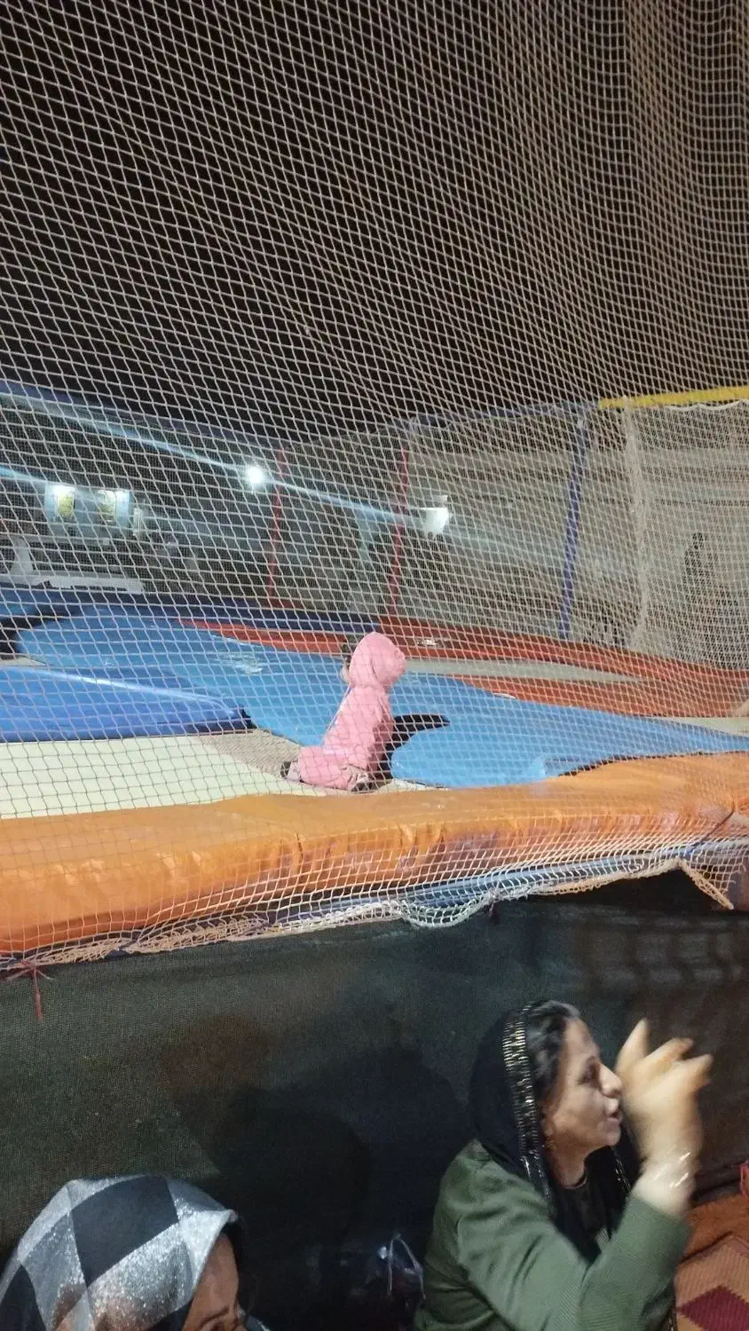 ترامپولین 8تخته|تجهیزات ورزشی|بندر گناوه, |دیوار