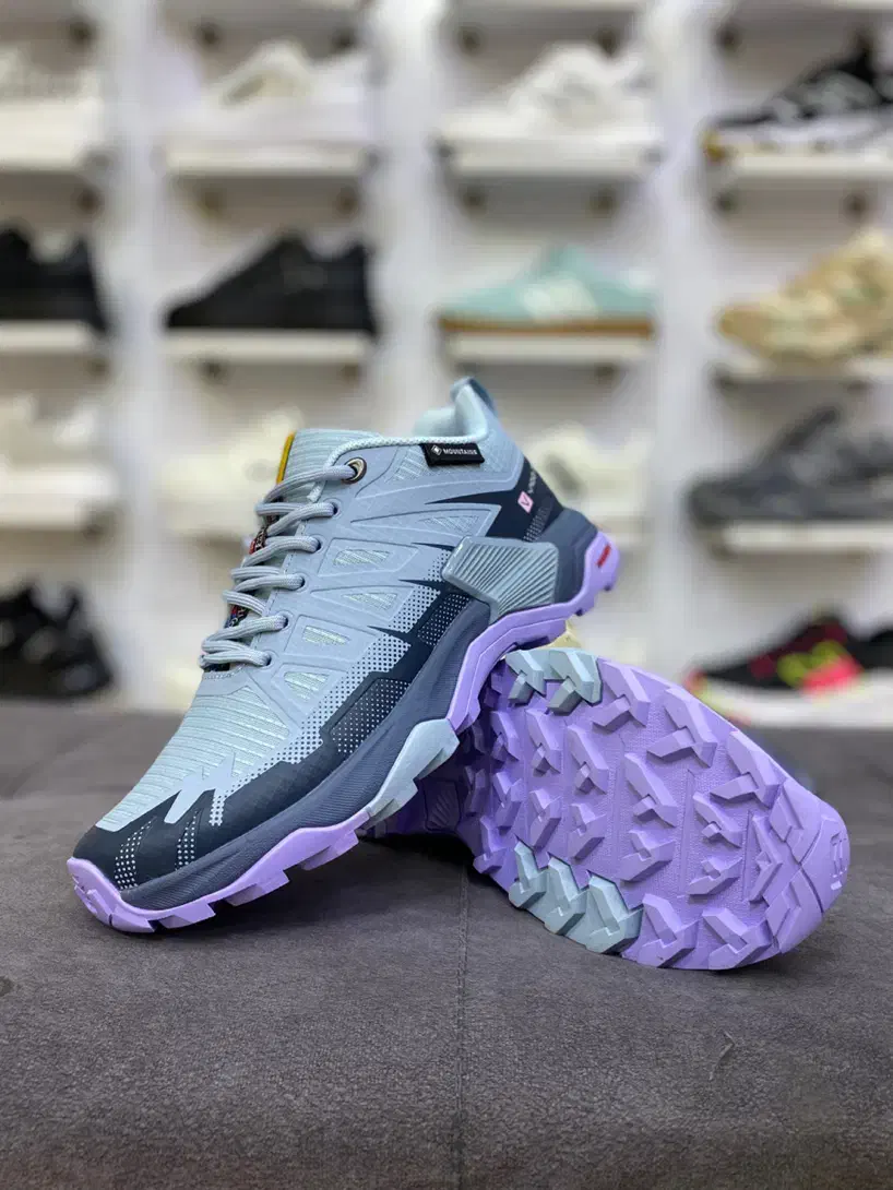 کتونی ویکو میانه|کیف، کفش، کمربند|بانه, |دیوار