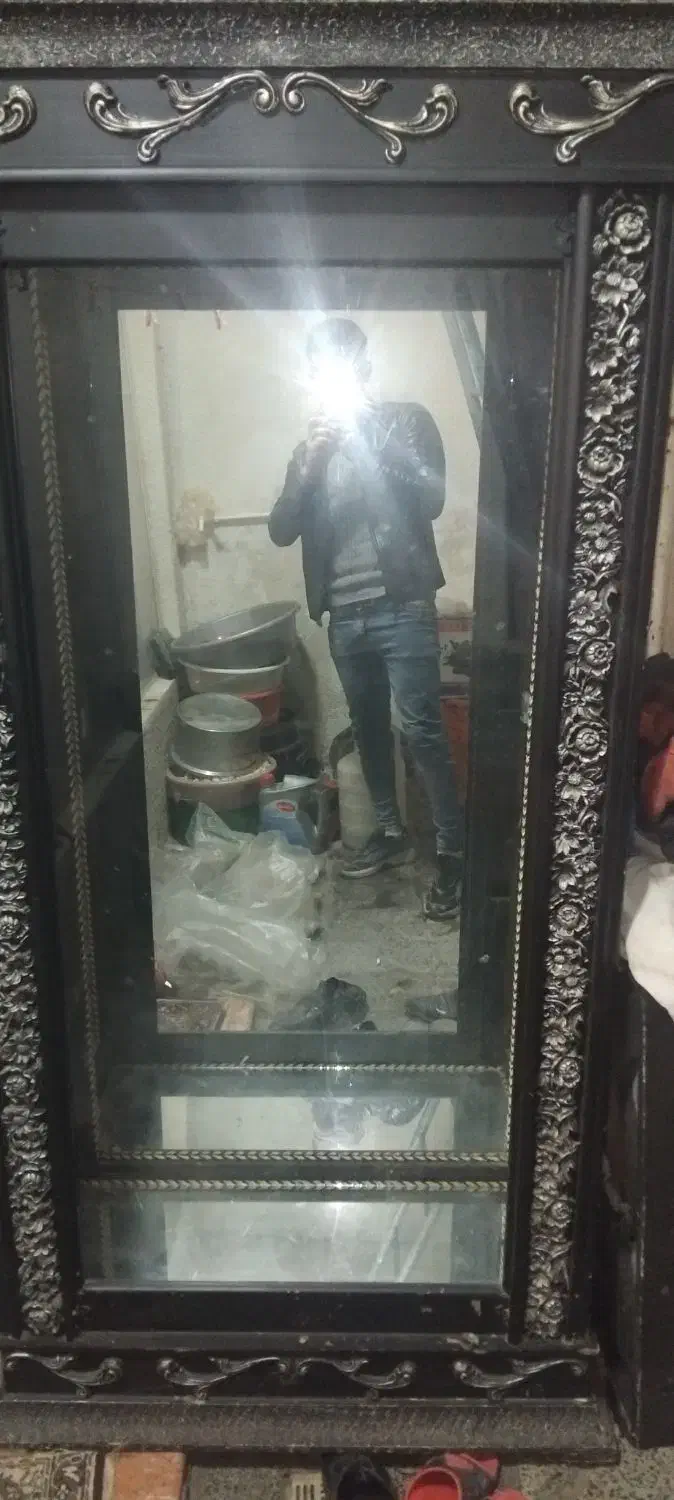 بوفه|بوفه، ویترین، کنسول|باسمنج, |دیوار