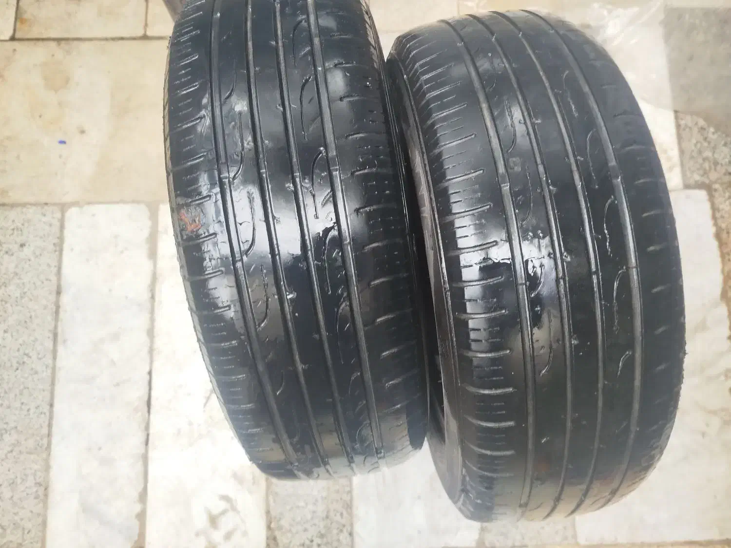 دو عدد لاستیک گلگسی|قطعات یدکی و لوازم جانبی|خان ببین, |دیوار