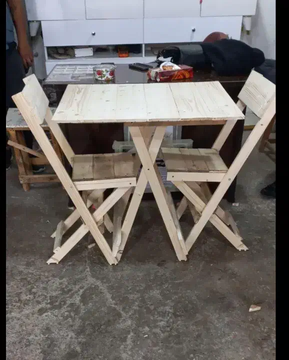 میز چوبی تاشو نو|میز و صندلی غذاخوری|لنگرود, |دیوار