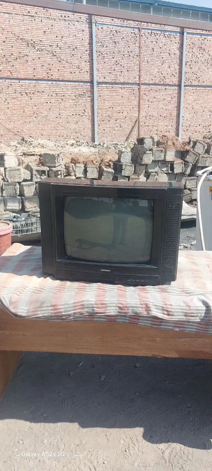 تلویزیون ۲۱ اینچ دوو|تلویزیون و پروژکتور|کرمان, |دیوار