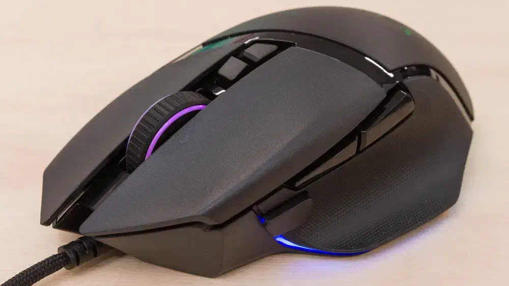 razer basilisk v3 در حد نو|قطعات و لوازم جانبی رایانه|تهران, ده‌ونک|دیوار