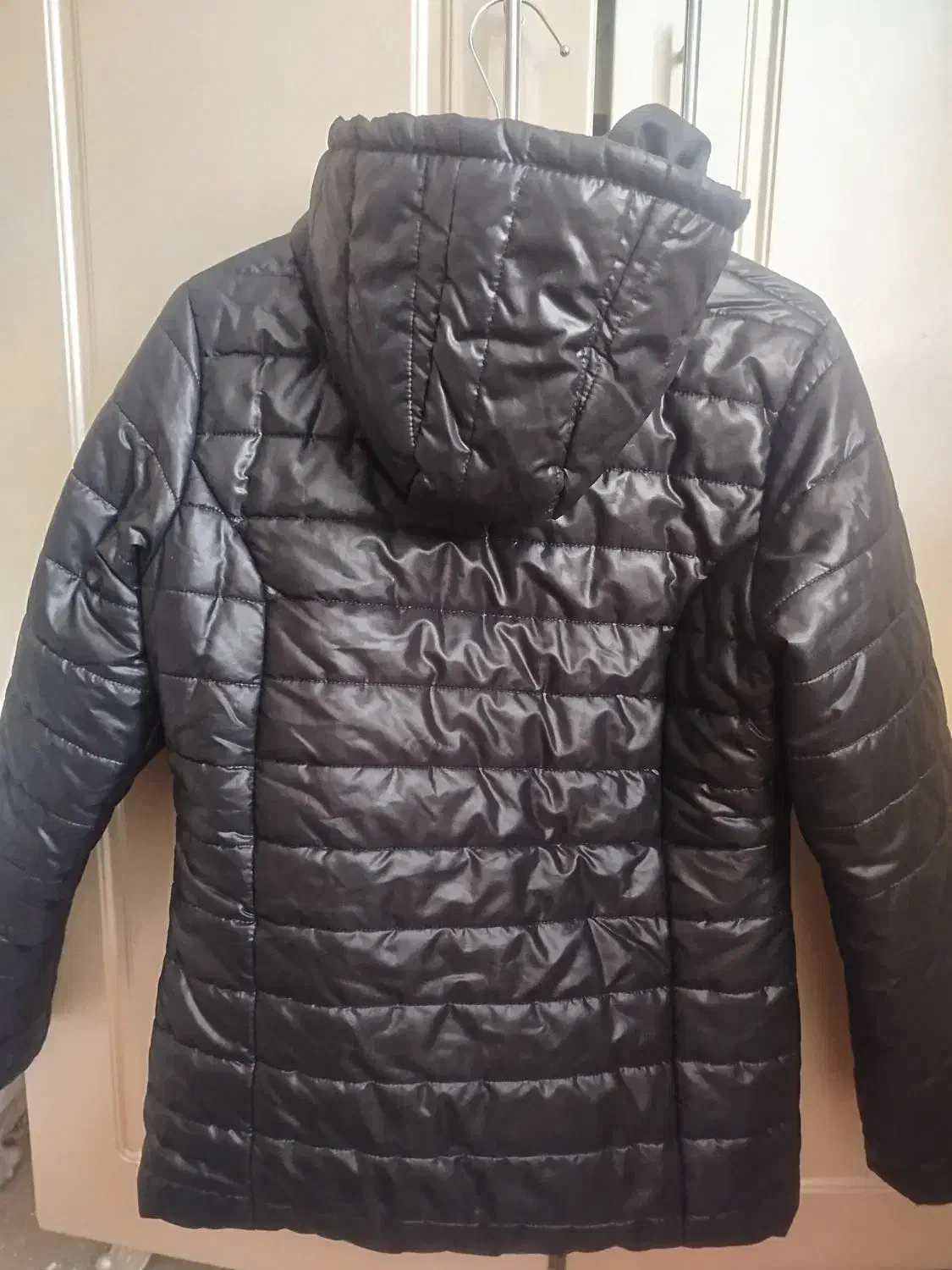 کاپشن مشکی|لباس|تربت جام, شهید غلام زاده|دیوار